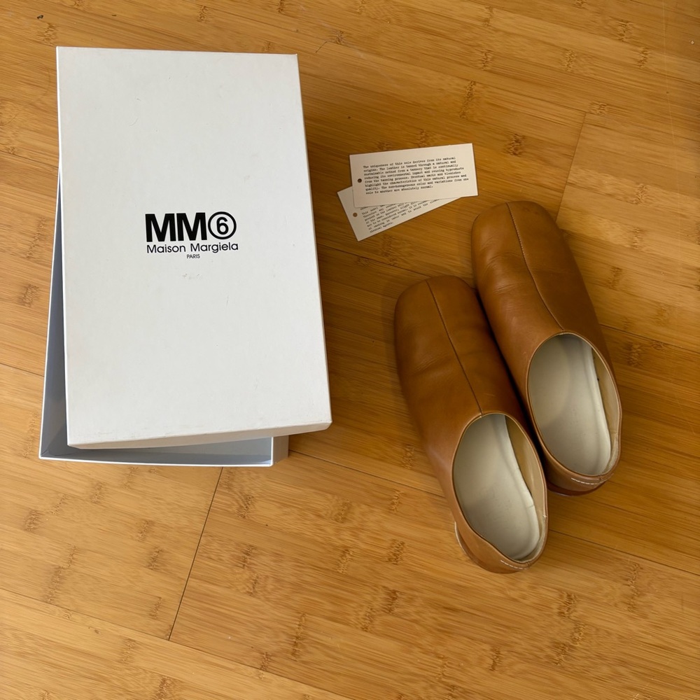 MM6 Maison Margiela Tan Square Toe Leather loafers - SIZE 38 SSENSE